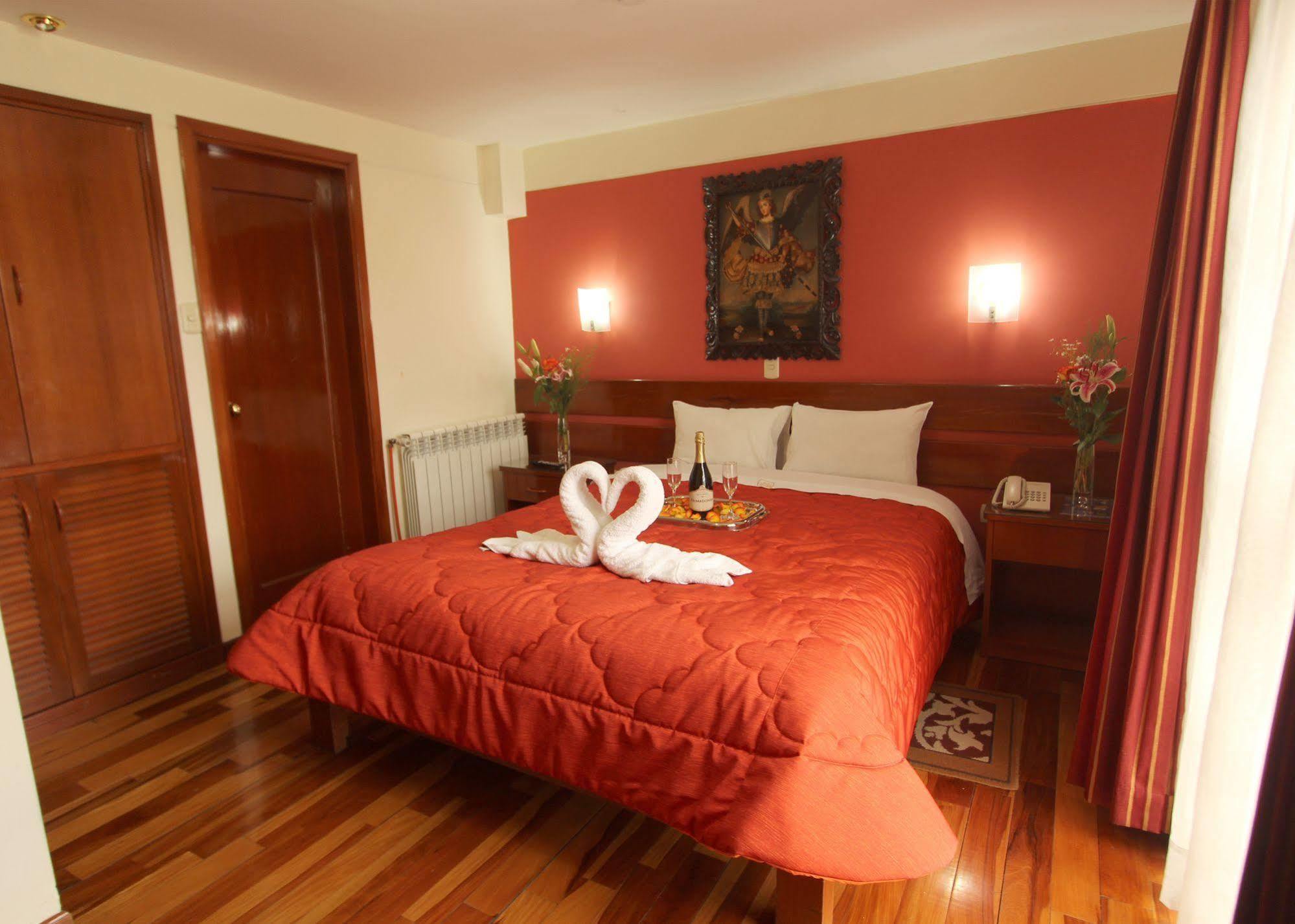 Kenamari Hotel Куско Экстерьер фото