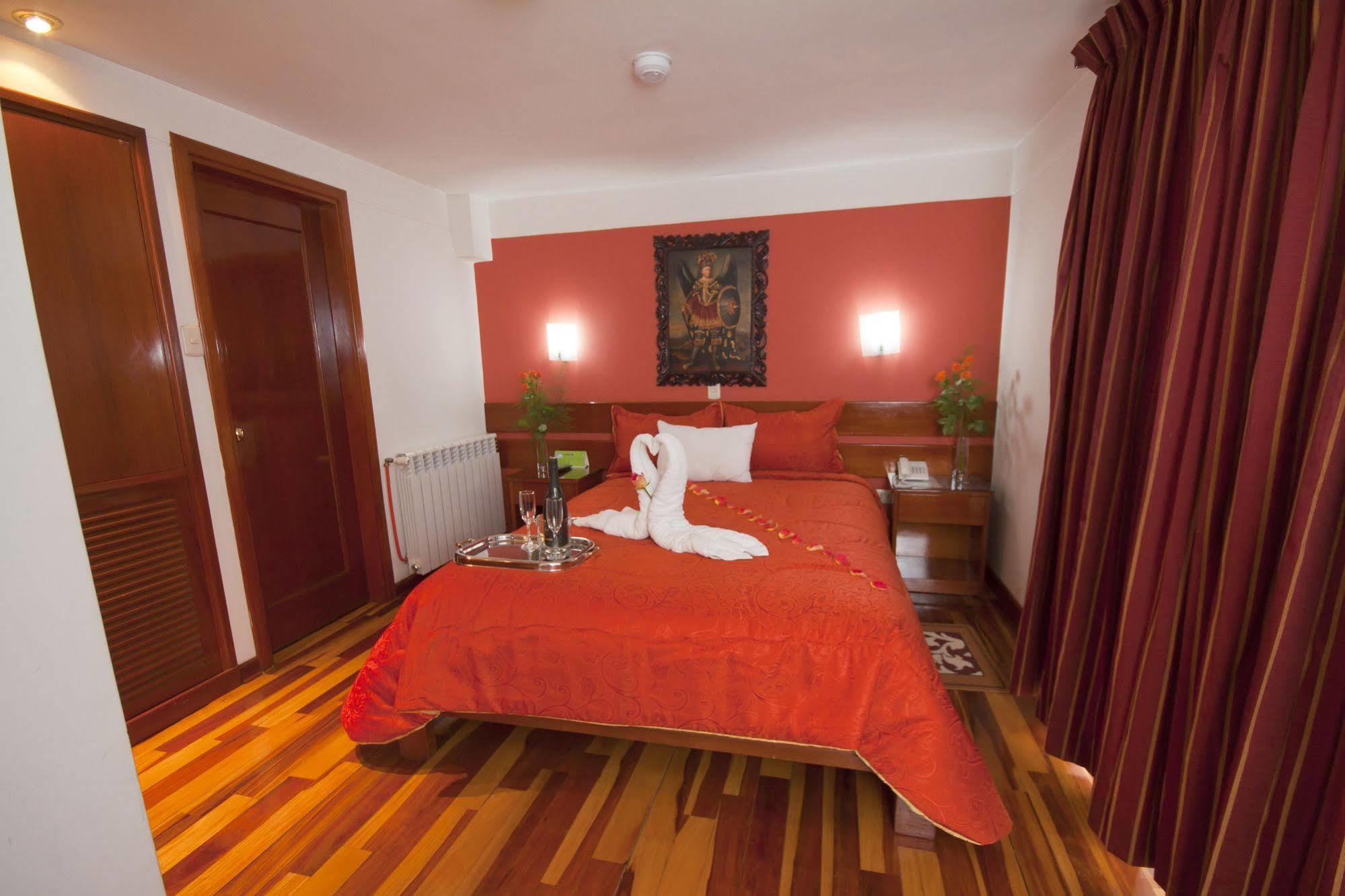 Kenamari Hotel Куско Экстерьер фото